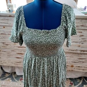 Green Smocked Dress with Short Sleeves